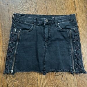 Black denim skirt
